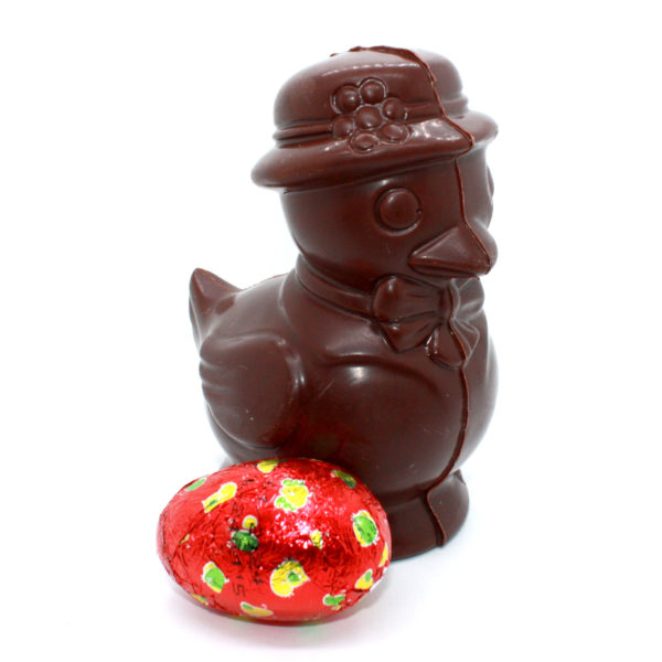 semana santa pascua pato 02 de chocolate pasteleria el riojano Patito con huevo de chocolate
